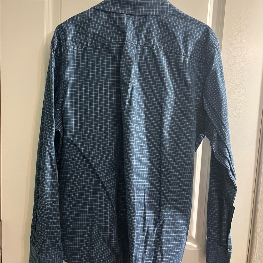 Van Heusen Blue Checked Long-Sleeve Button-Down Shirt - Picture 2 of 4